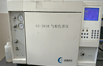 ����ɫ����